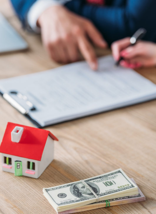 house_cash_contract